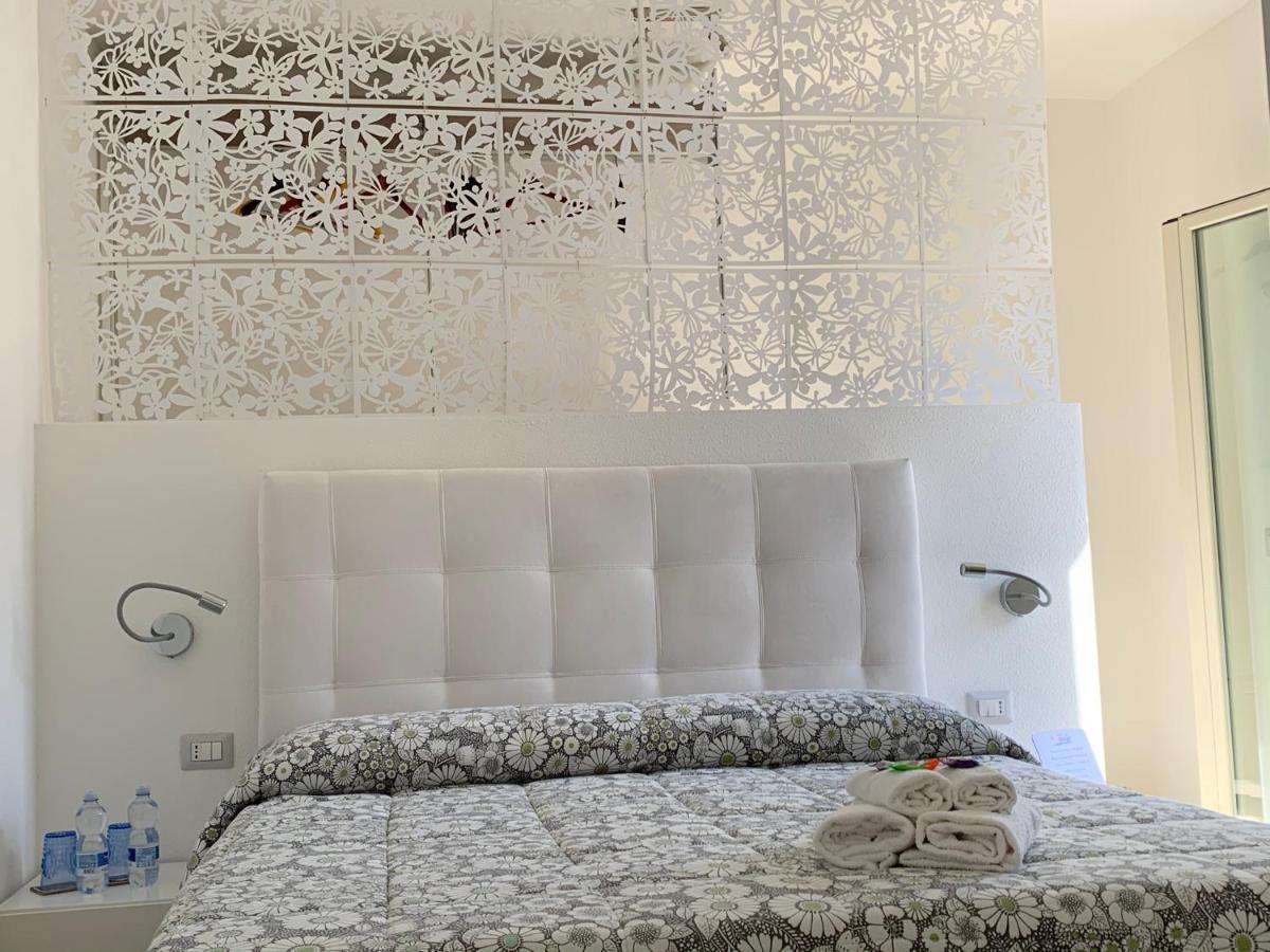 סאן תאודורו B&B Somiar מראה חיצוני תמונה