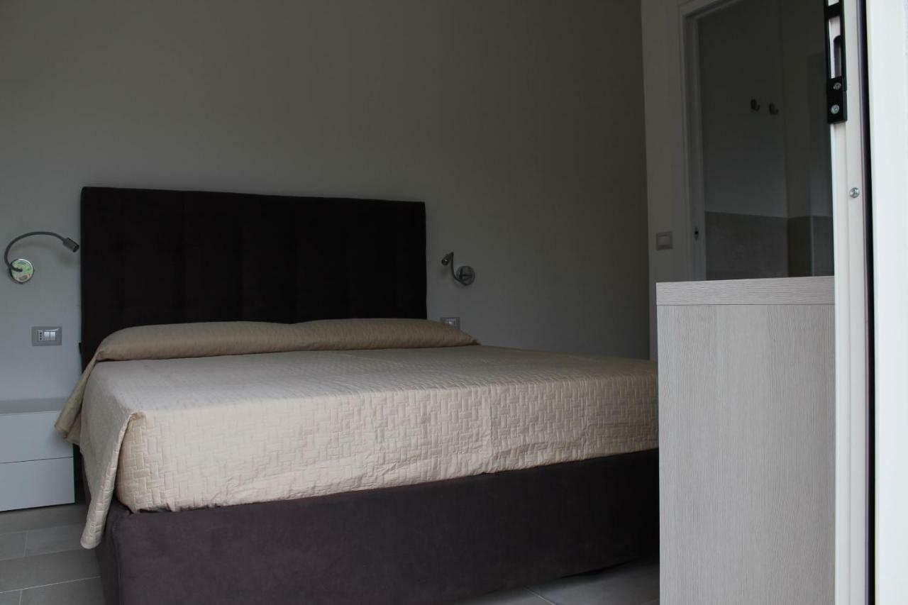 סאן תאודורו B&B Somiar מראה חיצוני תמונה