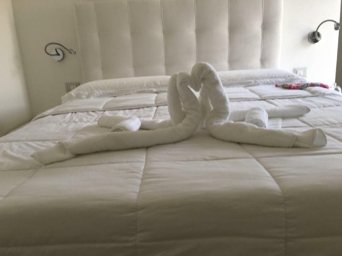 סאן תאודורו B&B Somiar מראה חיצוני תמונה